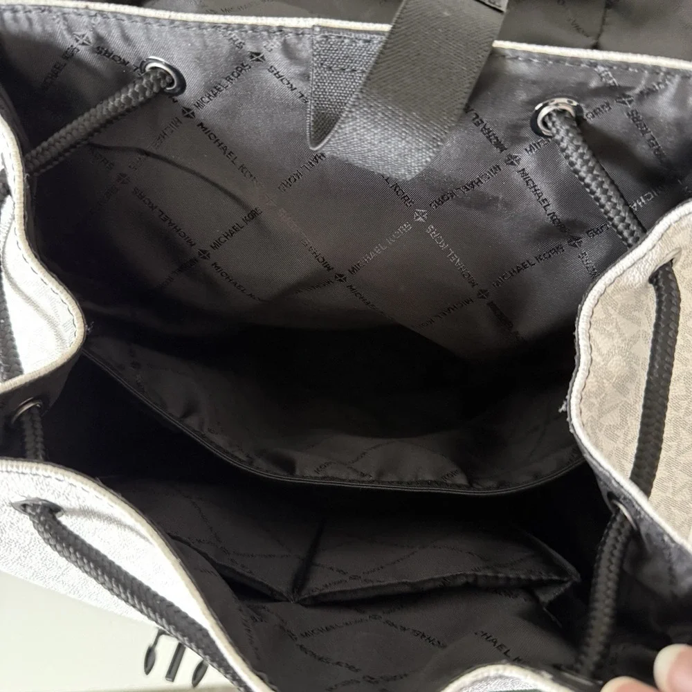 Michael Kors Cooper Logo‎ Backpack White Classic Preppy Travel Elegant Canvas